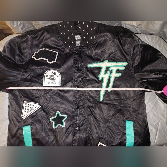 Trukfit Patches Varsity Bomber Jacket Size S - Picture 6 of 7